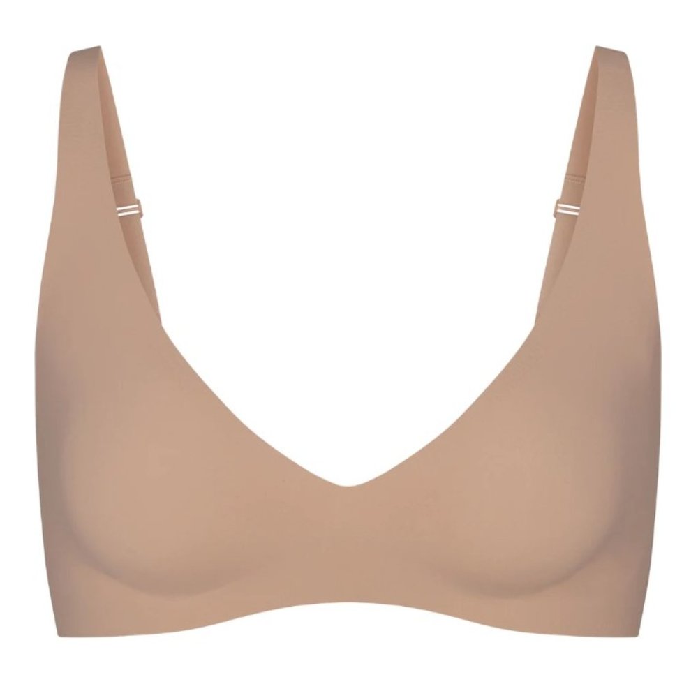 SKIMS NAKED PLUNGE BRA Color Mica in Medium DD cup size (BR-PLG-1885) NWT